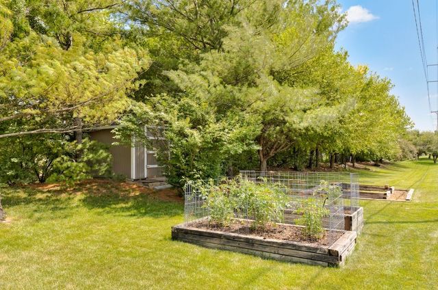 4601 154th Street, Urbandale, IA 50323