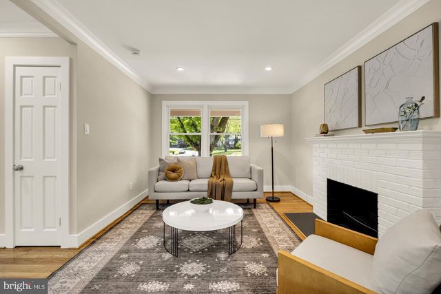 2435 SHENANDOAH ST, Vienna, VA 22180