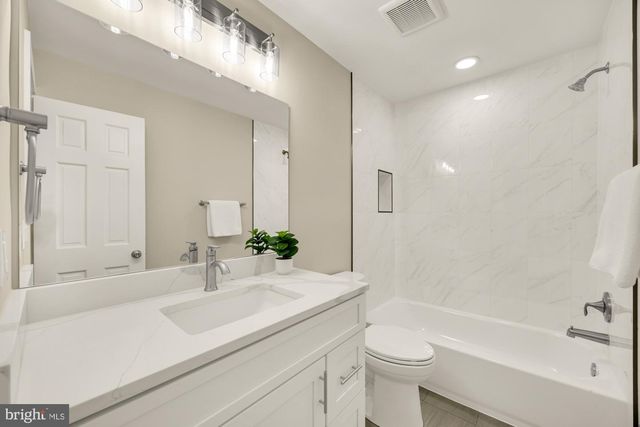 2435 SHENANDOAH ST, Vienna, VA 22180