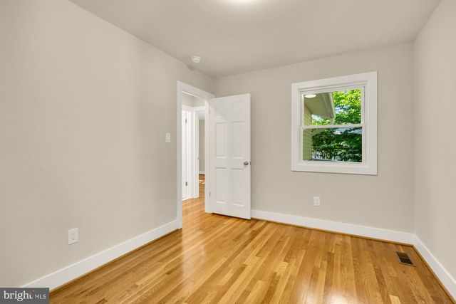 2435 SHENANDOAH ST, Vienna, VA 22180