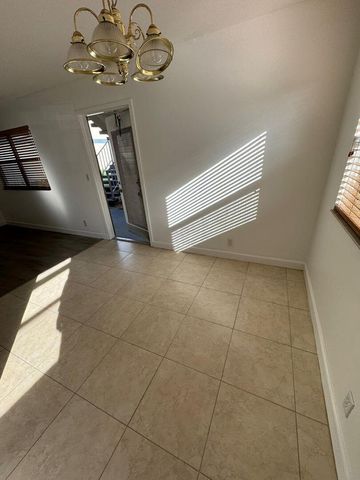 201 BRITTANY E, Delray Beach, FL 33446