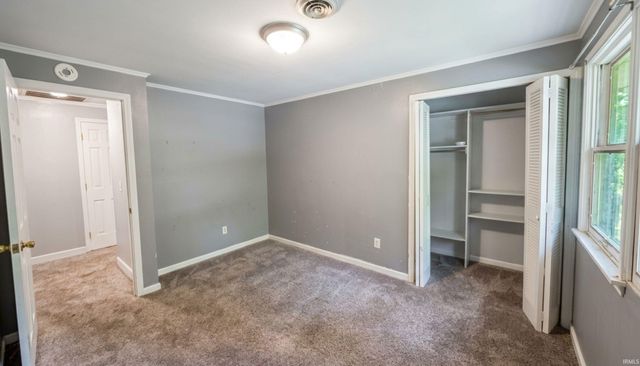 6427 Monarch Drive, Fort Wayne, IN 46815