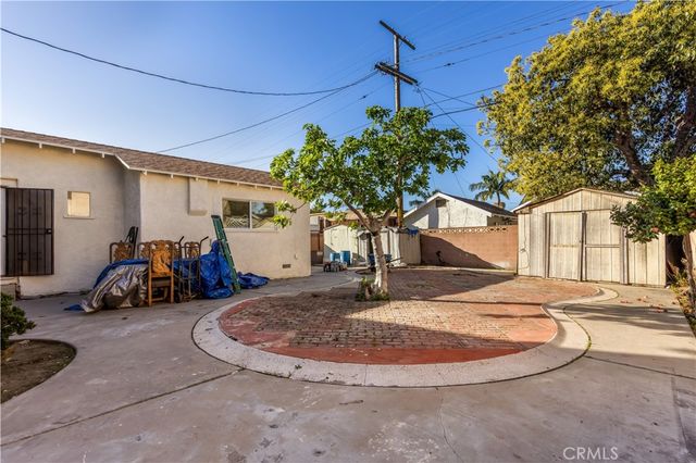 2651 Flower Street, Huntington Park, CA 90255