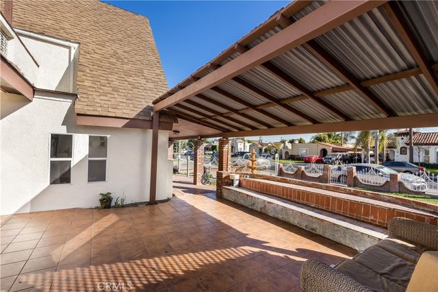 2651 Flower Street, Huntington Park, CA 90255