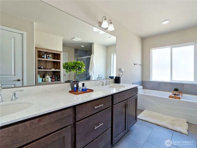 9932 15th Place SE, Lake Stevens, WA 98258