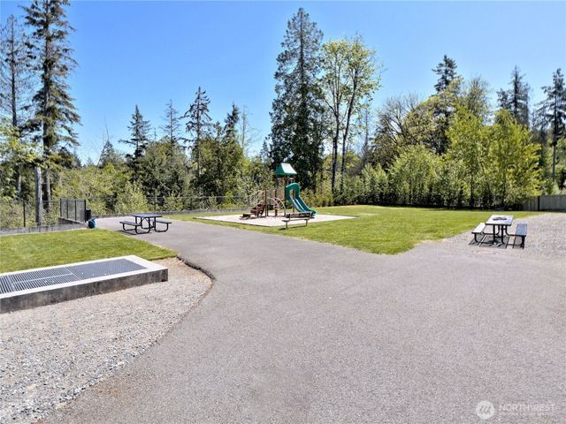 9932 15th Place SE, Lake Stevens, WA 98258