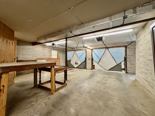 930 Belvedere Dr, Gallatin, TN 37066