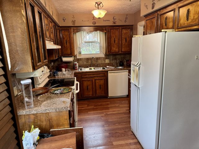 930 Belvedere Dr, Gallatin, TN 37066