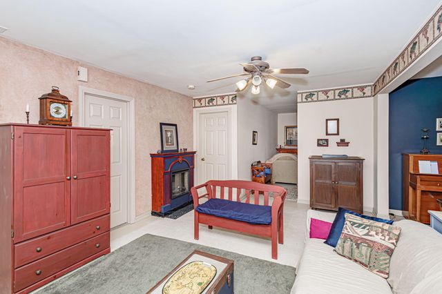 3005 MEGHANN DR, Columbia, MO 65203