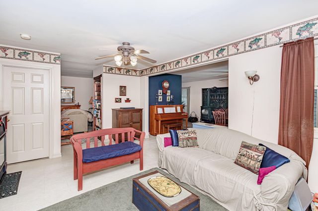 3005 MEGHANN DR, Columbia, MO 65203