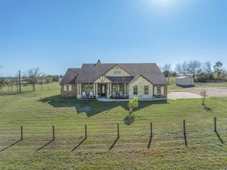 1813 Cemetery Road, Bellville, TX 77418