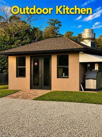 3210 22nd AVE NE, Naples, FL 34120