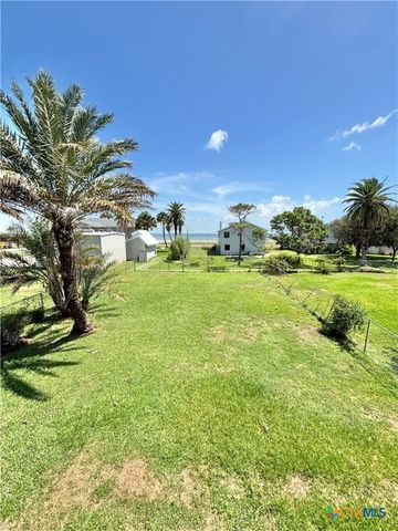208 N Washington Boulevard, Port O'connor, TX 77982