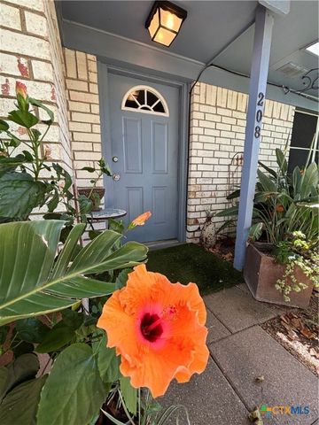 208 N Washington Boulevard, Port O'connor, TX 77982