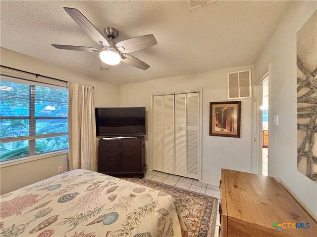 208 N Washington Boulevard, Port O'connor, TX 77982