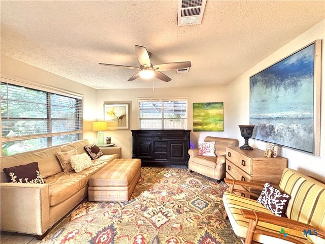 208 N Washington Boulevard, Port O'connor, TX 77982