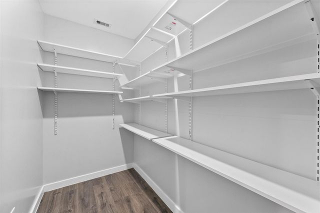 381 County Road 3404, Cleveland, TX 77327