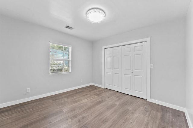 381 County Road 3404, Cleveland, TX 77327