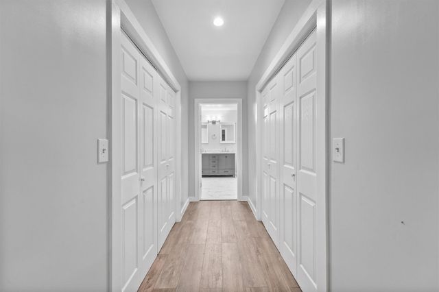 381 County Road 3404, Cleveland, TX 77327