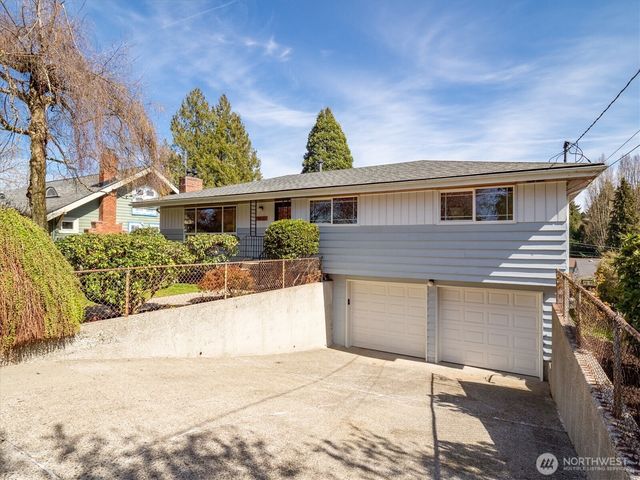 9432 13th Avenue SW, Seattle, WA 98106