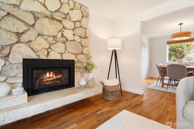 9432 13th Avenue SW, Seattle, WA 98106