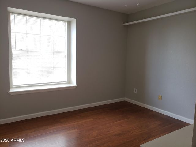 1026 E BENDIX Drive, Tempe, AZ 85283