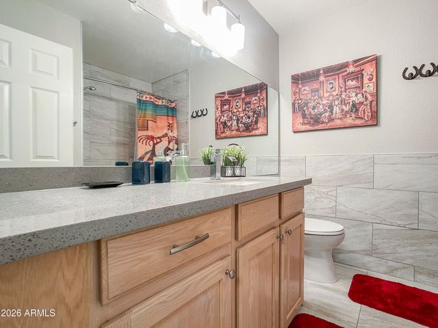 1026 E BENDIX Drive, Tempe, AZ 85283