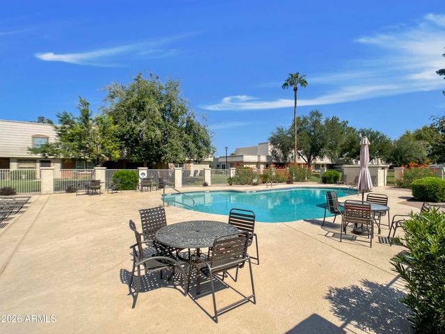 1026 E BENDIX Drive, Tempe, AZ 85283