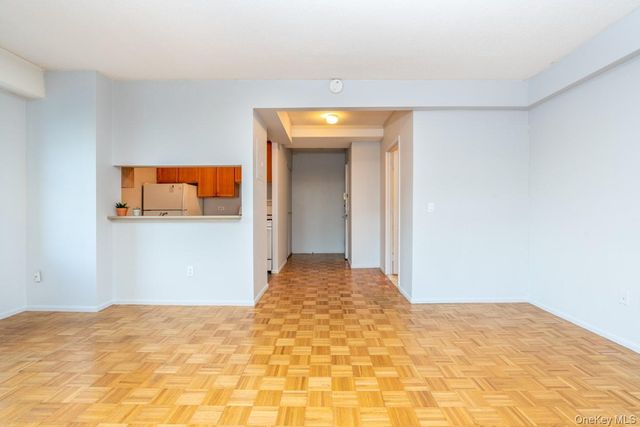 4-74 48th Avenue 3BB, Long Island City, NY 11109