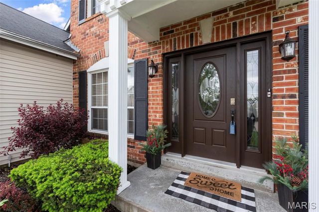 1325 Auburn Hills Drive, St Charles, MO 63304