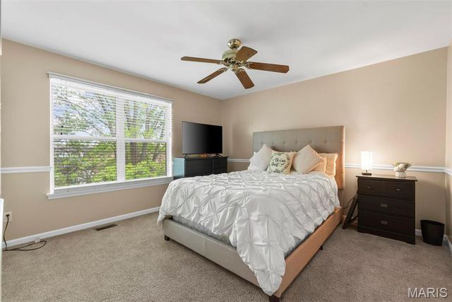 1325 Auburn Hills Drive, St Charles, MO 63304