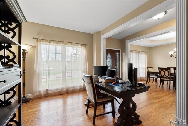 1325 Auburn Hills Drive, St Charles, MO 63304