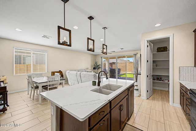 1766 W TOLTEC Drive, Coolidge, AZ 85128
