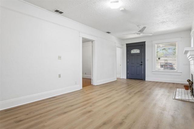 4208 N MARGUERITE, Tampa, FL 33603