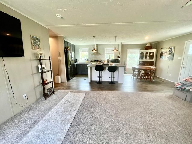 1090 Adkins-Arthur Road, Somerset, KY 42501