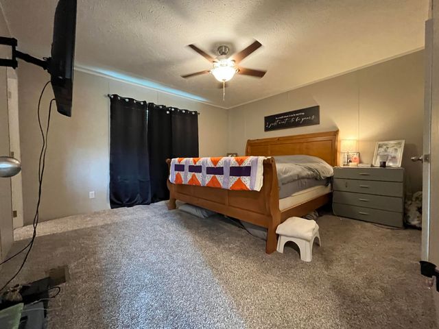 1090 Adkins-Arthur Road, Somerset, KY 42501