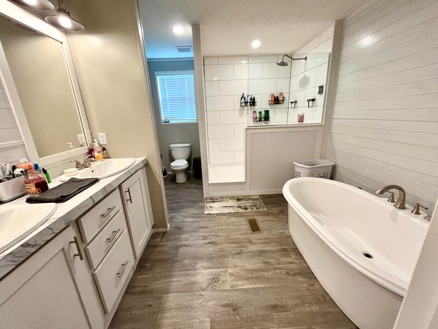 1090 Adkins-Arthur Road, Somerset, KY 42501
