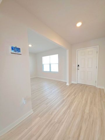 805 Otto Loop Loop, Crestview, FL 32539