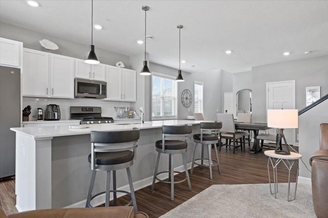 1801 Arbor Lane, Carver, MN 55315