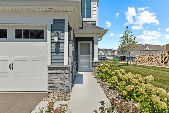 1801 Arbor Lane, Carver, MN 55315