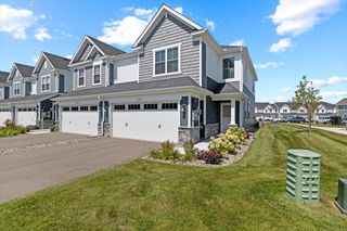 1801 Arbor Lane, Carver, MN 55315