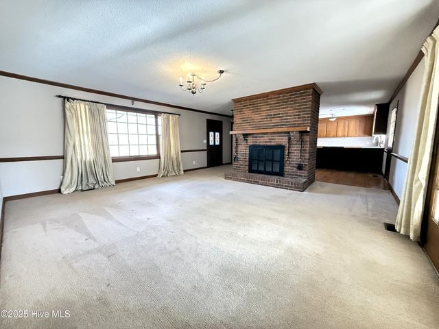 2001 Reges Store Road, Nashville, NC 27856