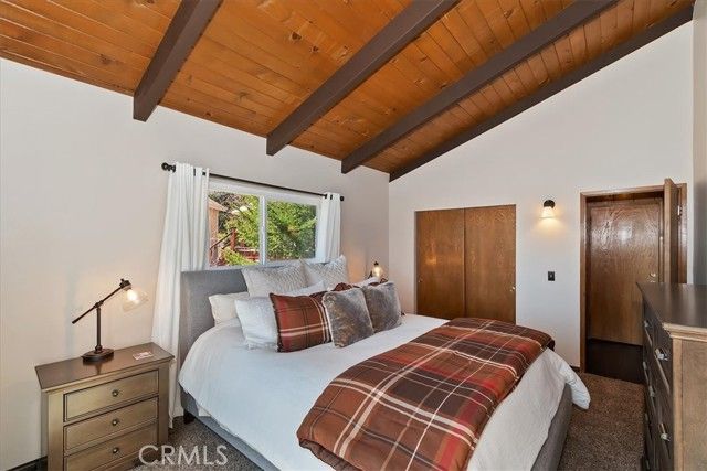 27994 W Shore, Lake Arrowhead, CA 92352