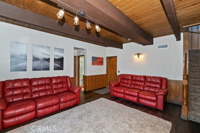 27994 W Shore, Lake Arrowhead, CA 92352