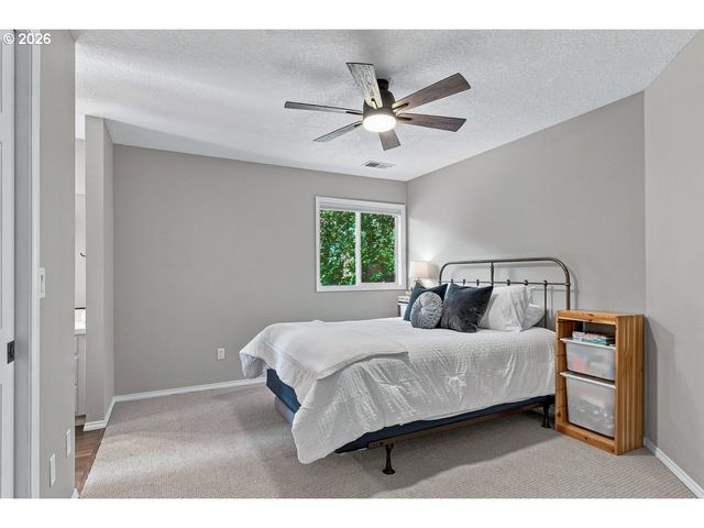 9765 Sw 163RD Ave, Beaverton, OR 97007