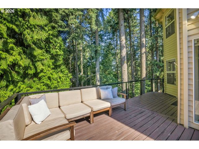 9765 Sw 163RD Ave, Beaverton, OR 97007