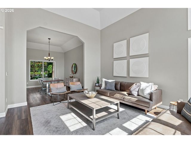 9765 Sw 163RD Ave, Beaverton, OR 97007