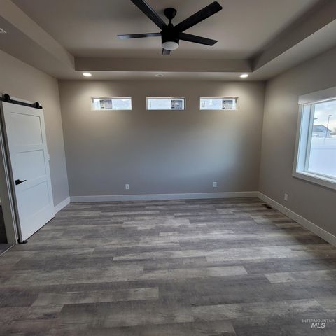 962 Canal Street, Twin Falls, ID 83301