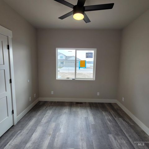 962 Canal Street, Twin Falls, ID 83301