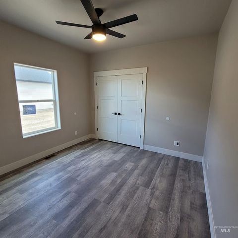 962 Canal Street, Twin Falls, ID 83301